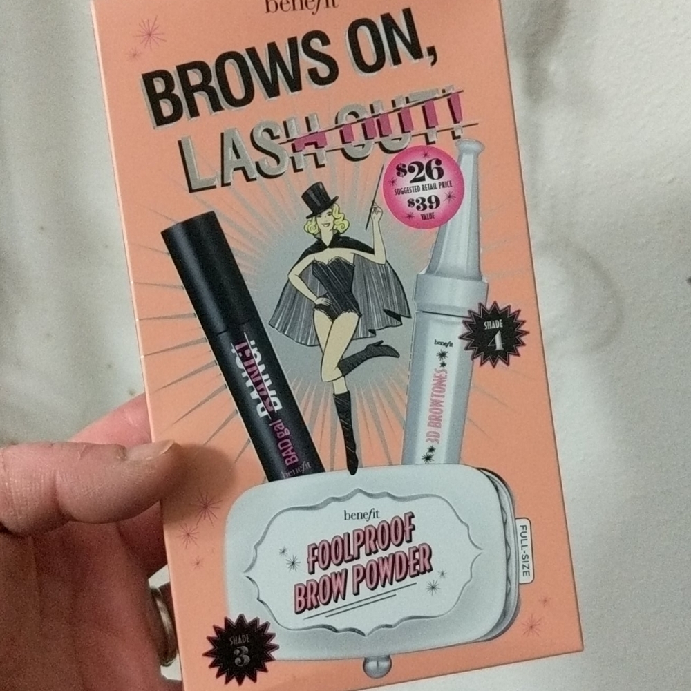 Benefit brow set